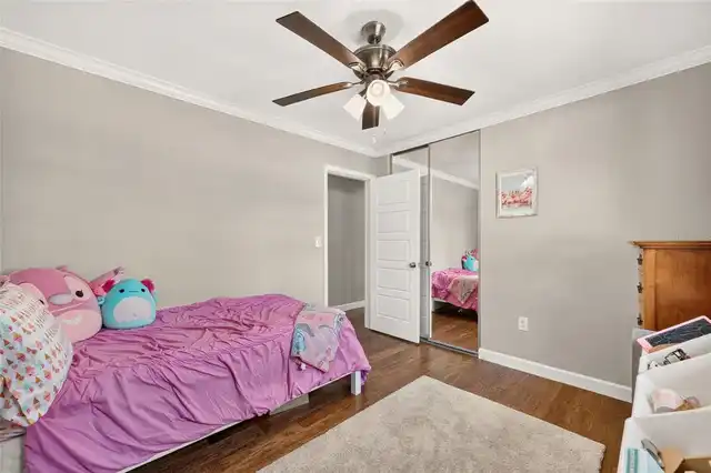Listing Photo 33