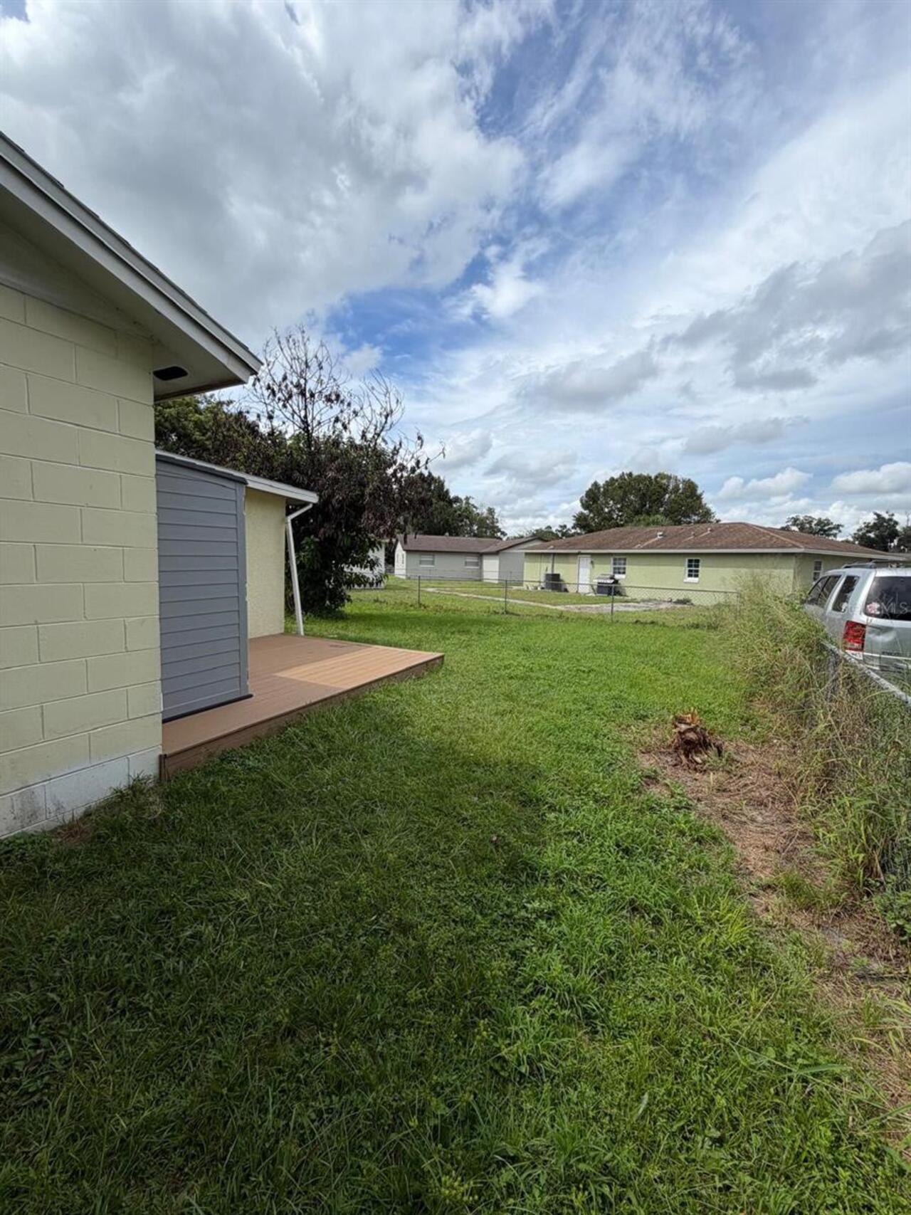 Listing Photo 11