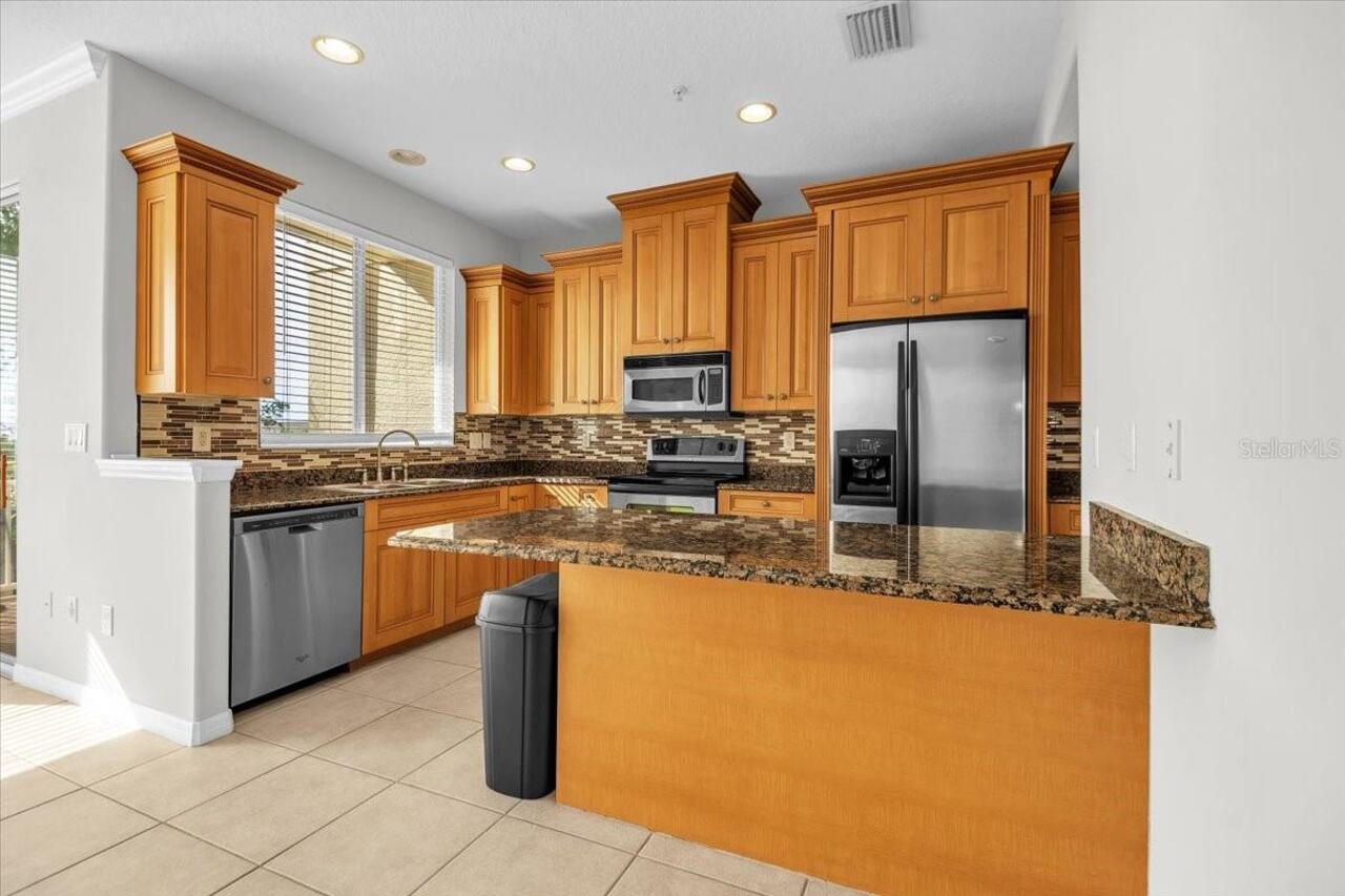 Listing Photo 10