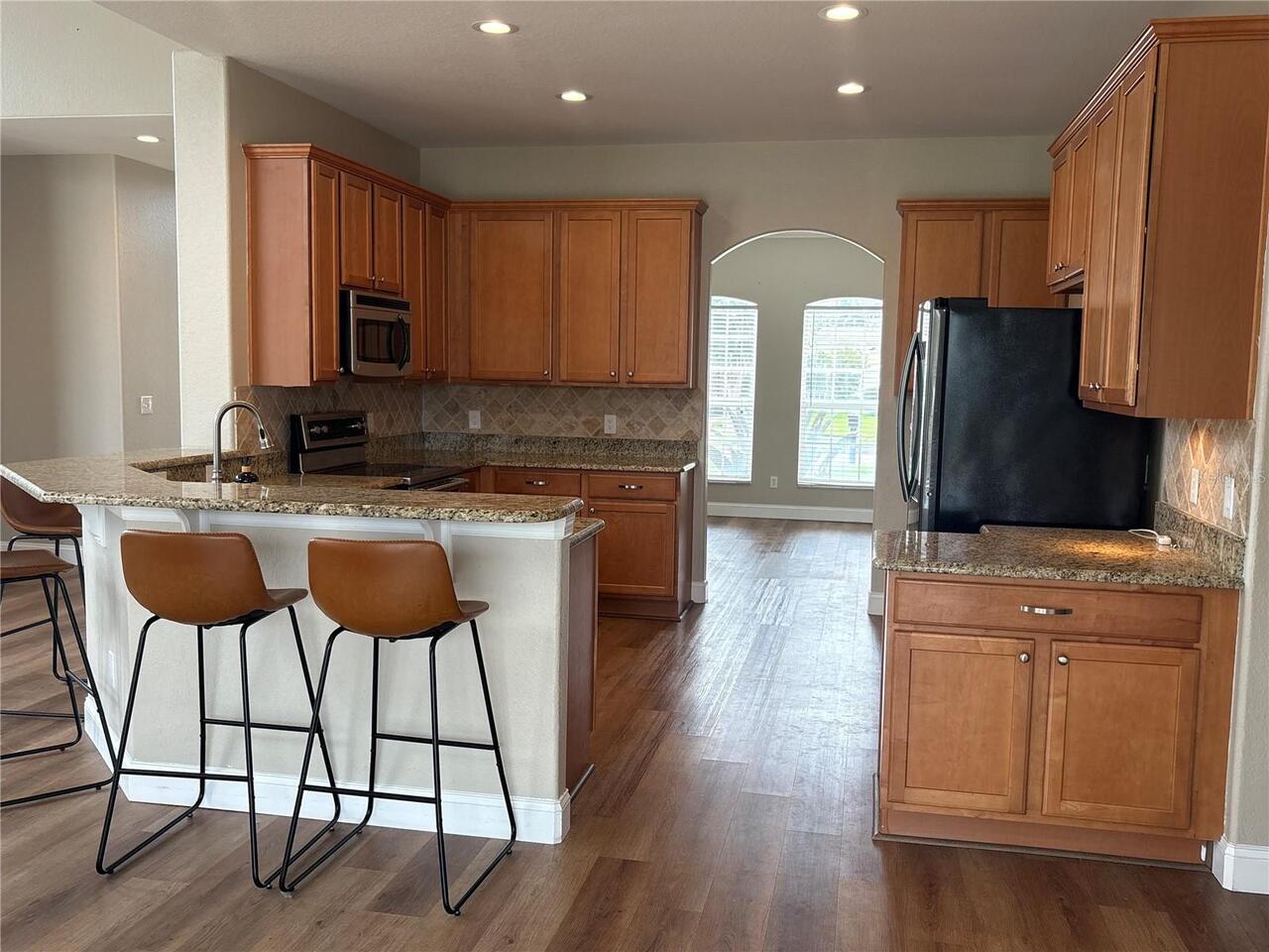 Listing Photo 11