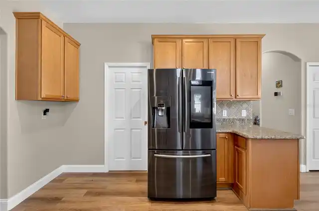 Listing Photo 18