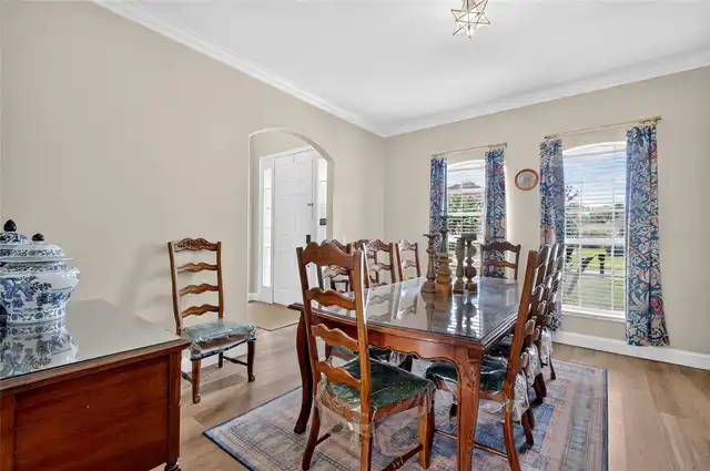 Listing Photo 28