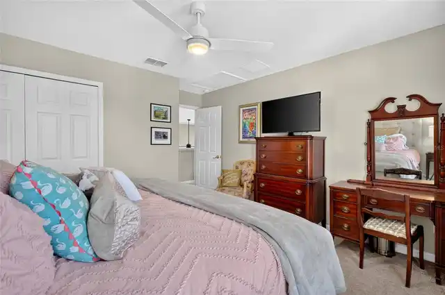 Listing Photo 35