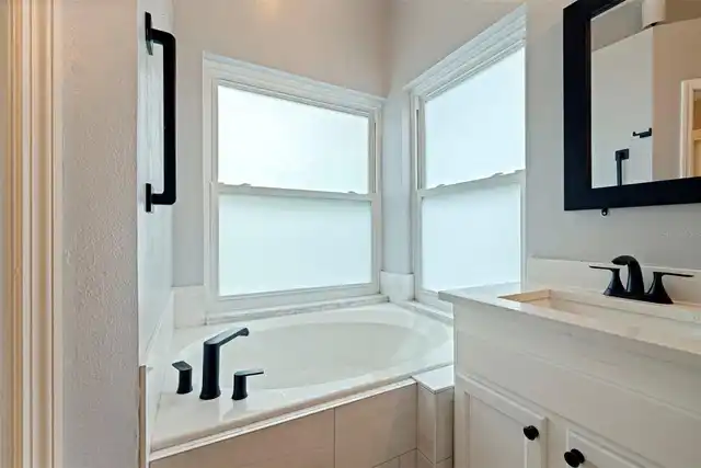 Listing Photo 22