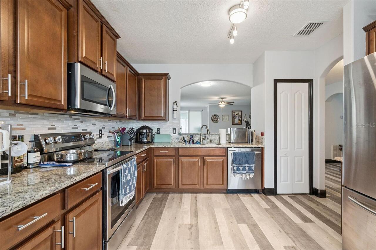 Listing Photo 18