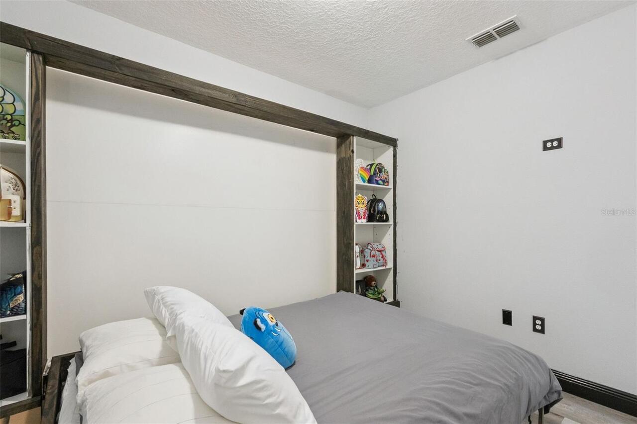 Listing Photo 33