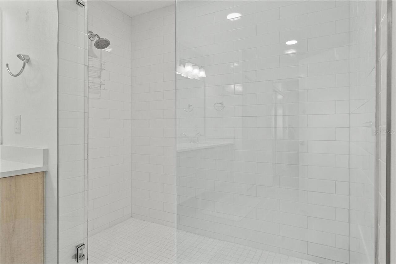 Listing Photo 24