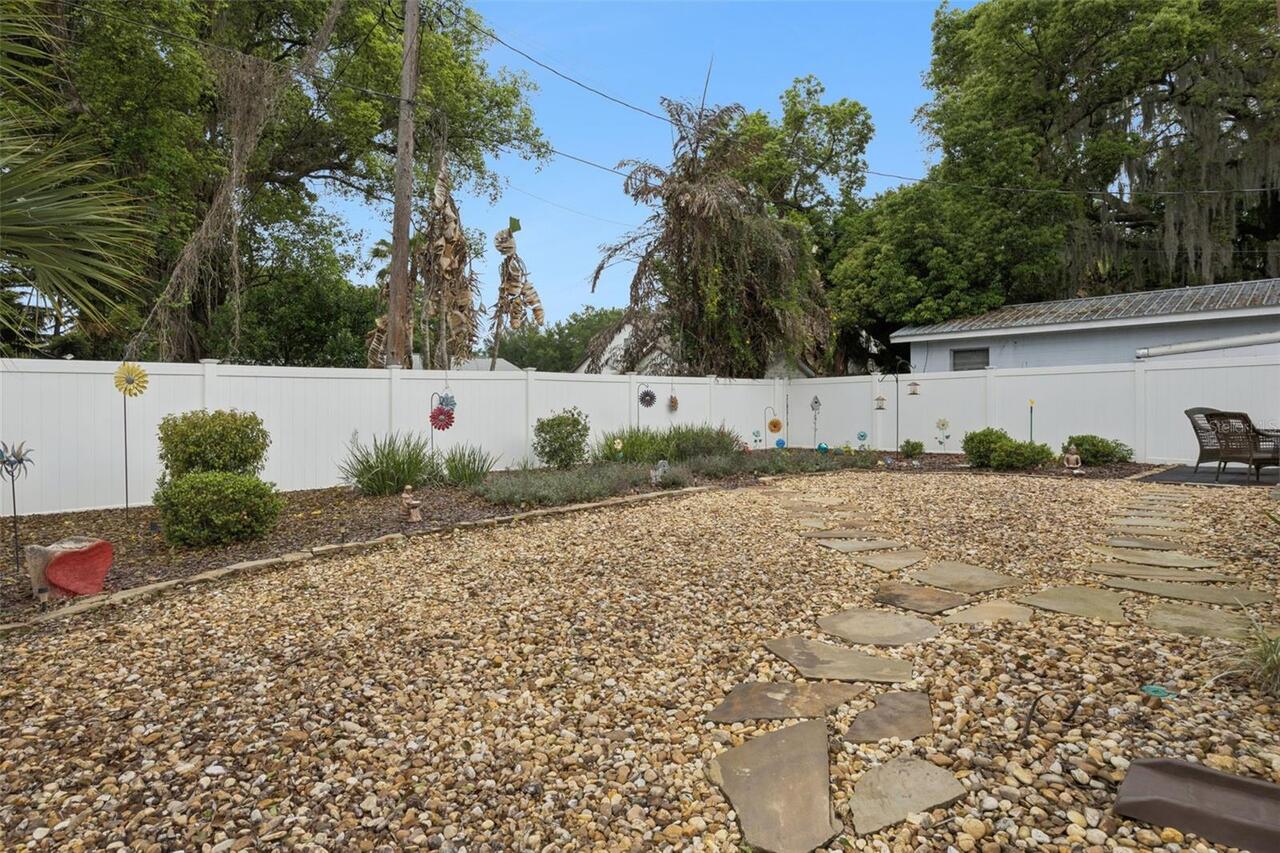 Listing Photo 38