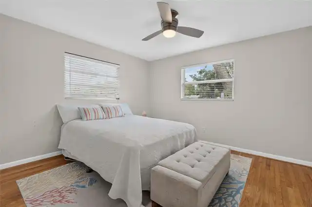 Listing Photo 15