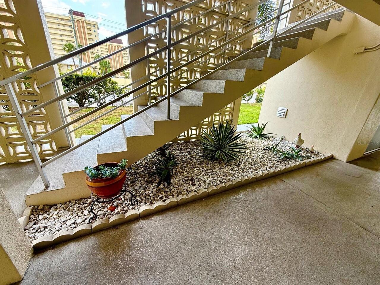 Listing Photo 37