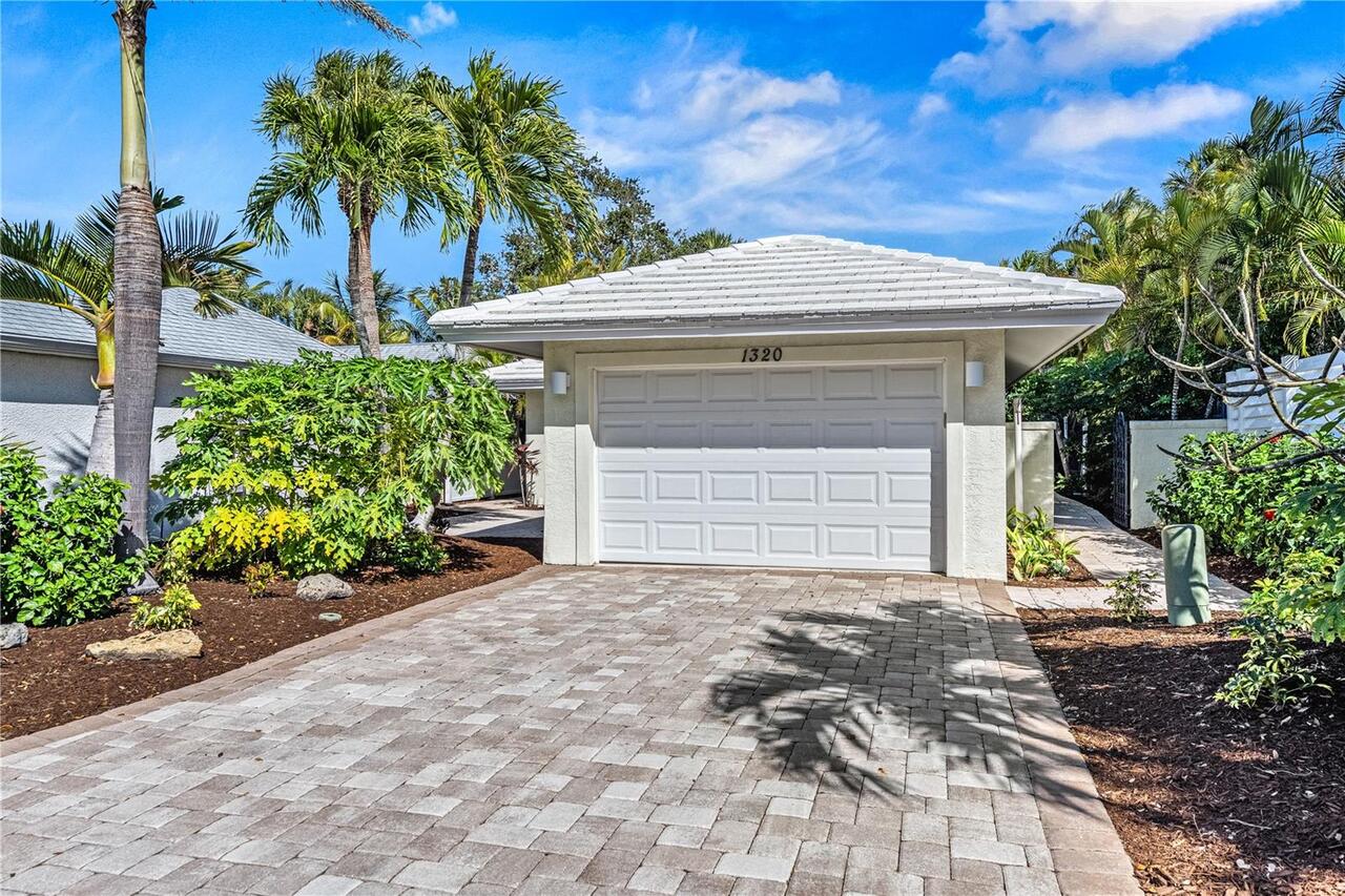 Sarasota Real Estate