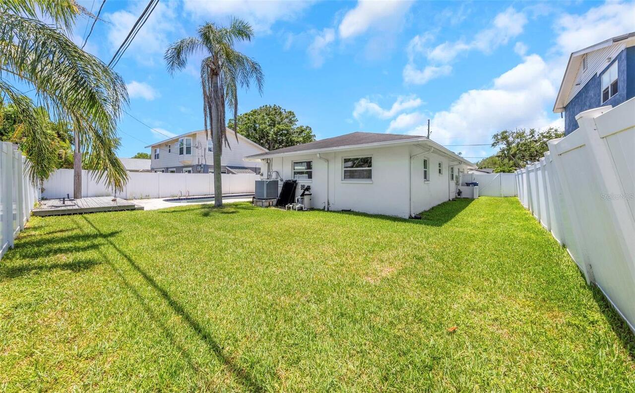 Listing Photo 6