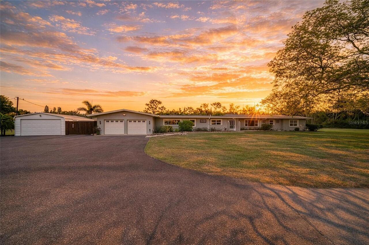 Sarasota Real Estate