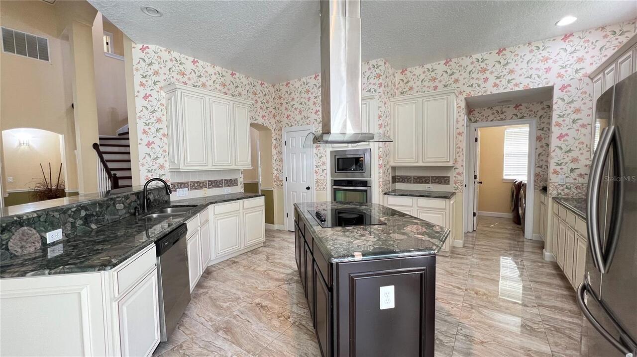 Listing Photo 43