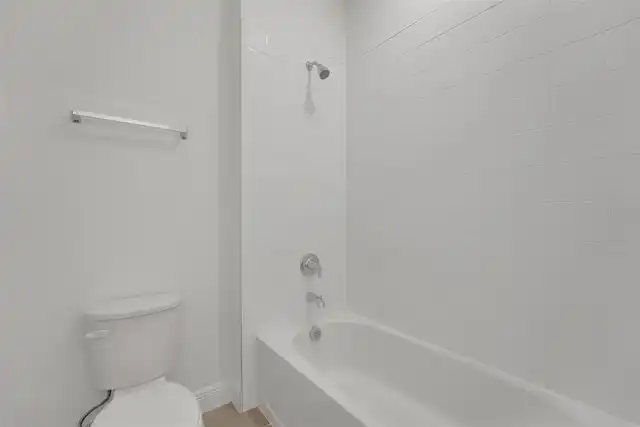 Listing Photo 42