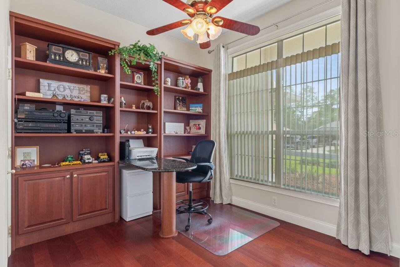 Listing Photo 17