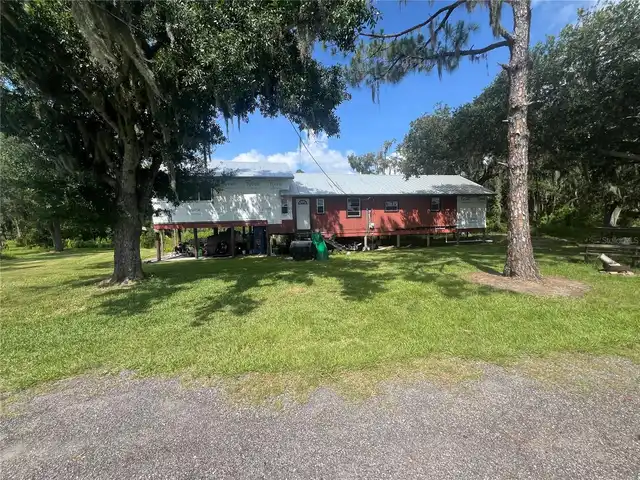 Listing Photo 6