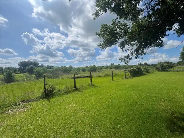 Listing Photo 13