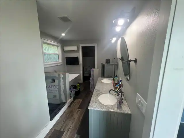 Listing Photo 26