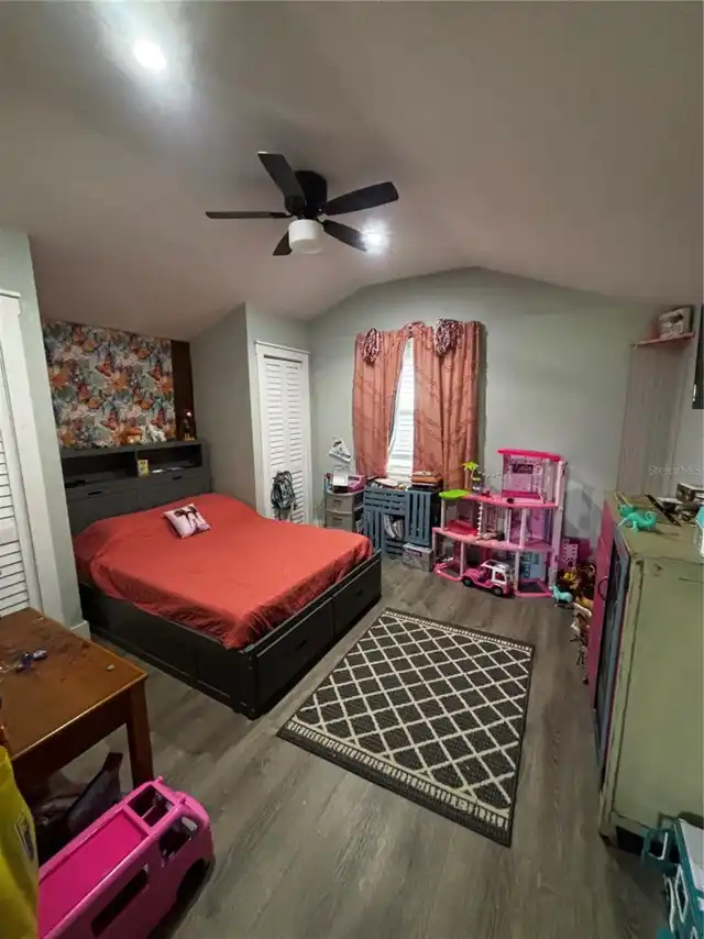 Listing Photo 29