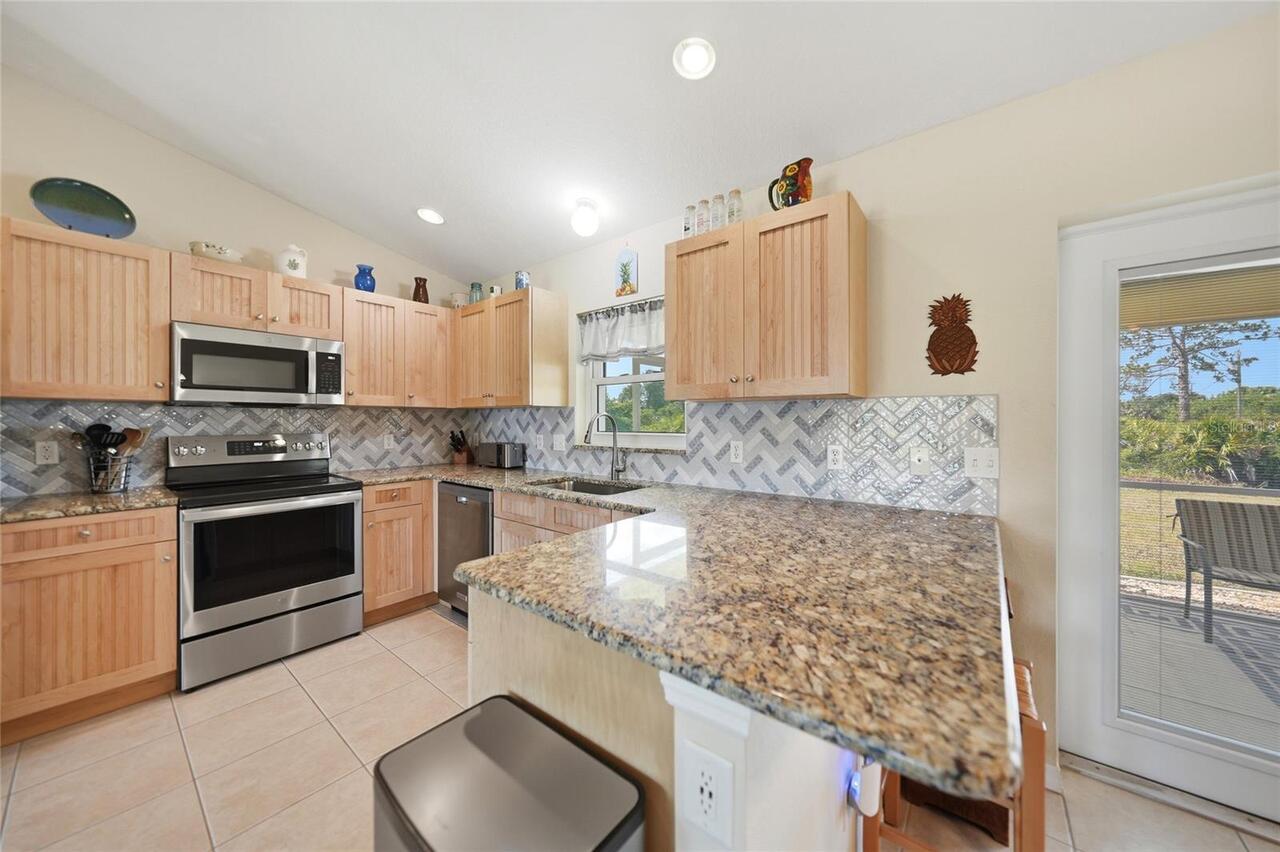 Listing Photo 11