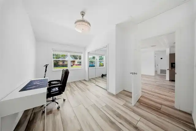 Listing Photo 21