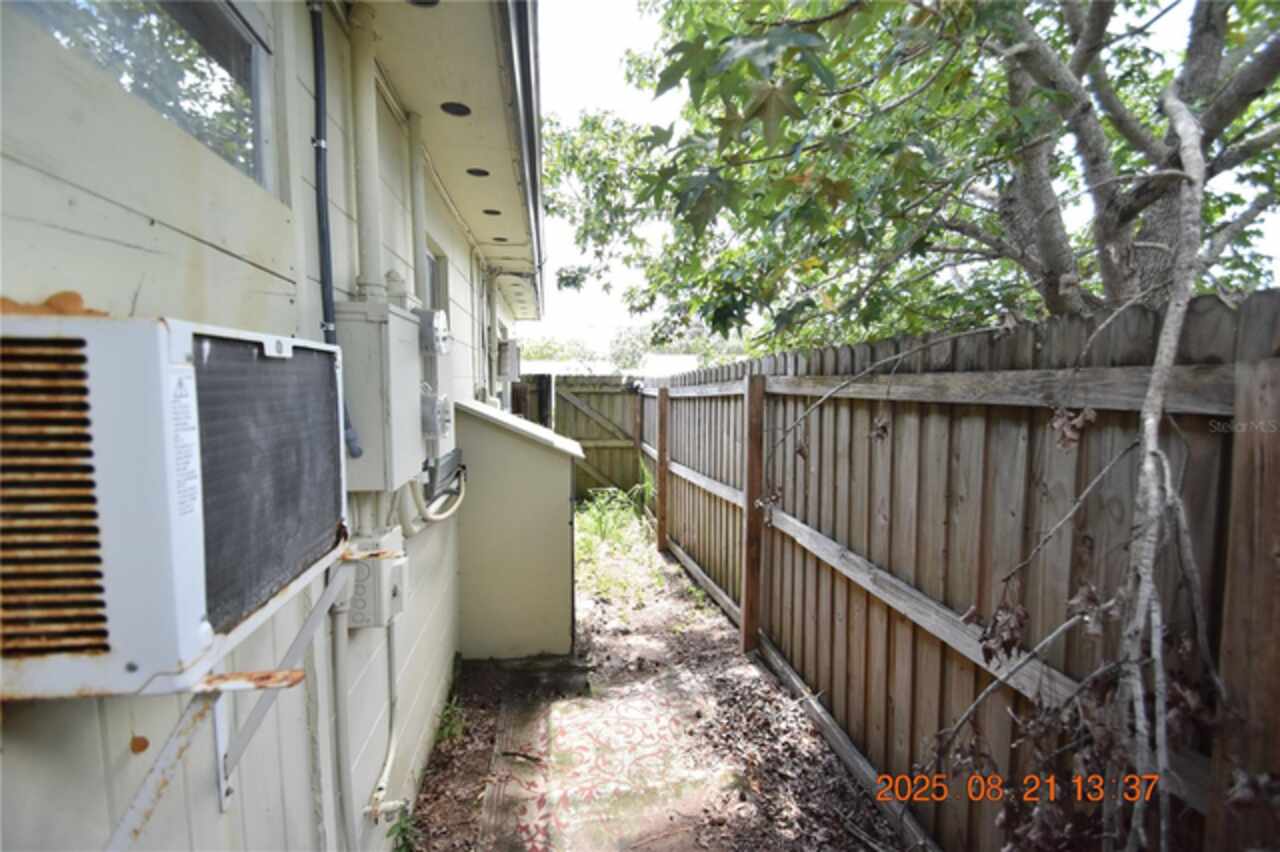 Listing Photo 6