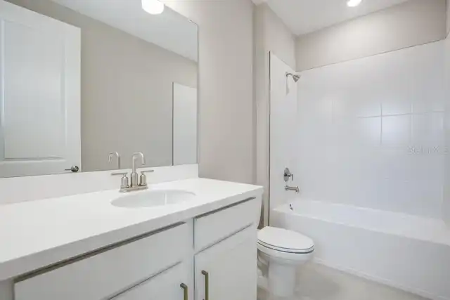Listing Photo 17