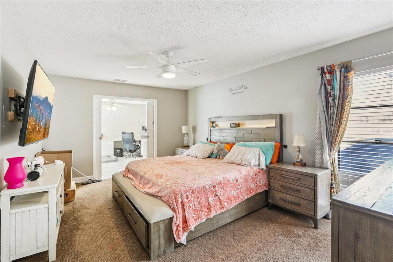 Listing Photo 29