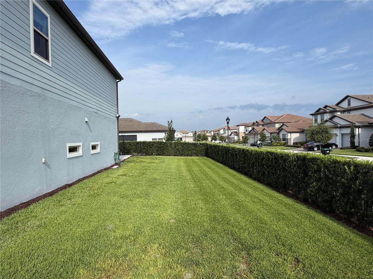 Listing Photo 11