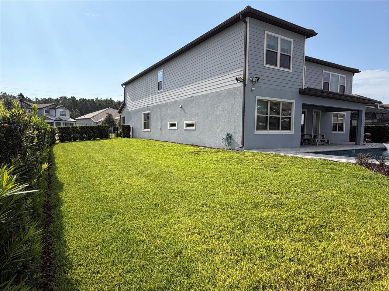 Listing Photo 12