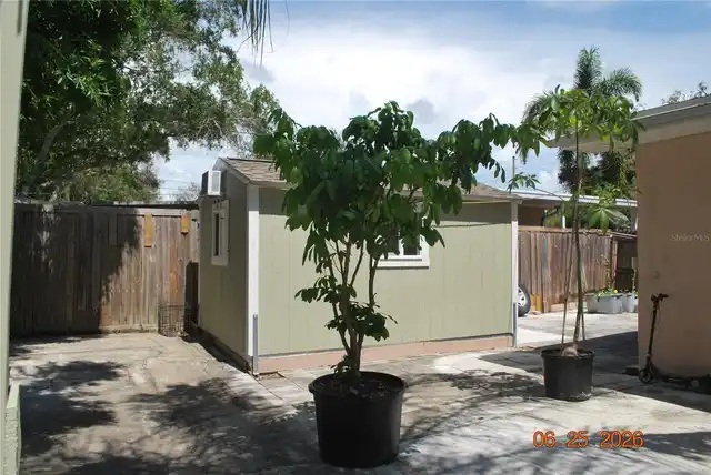 Listing Photo 18