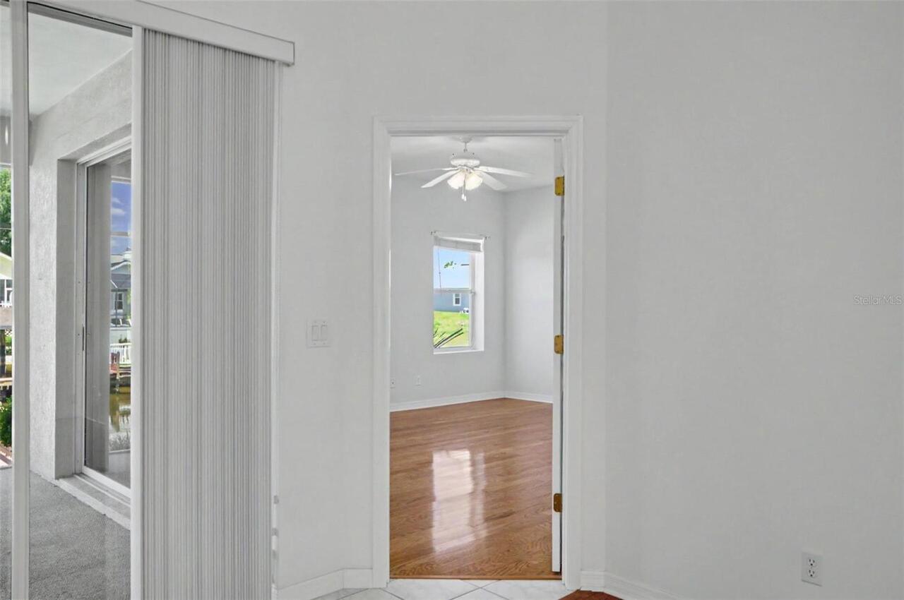 Listing Photo 17