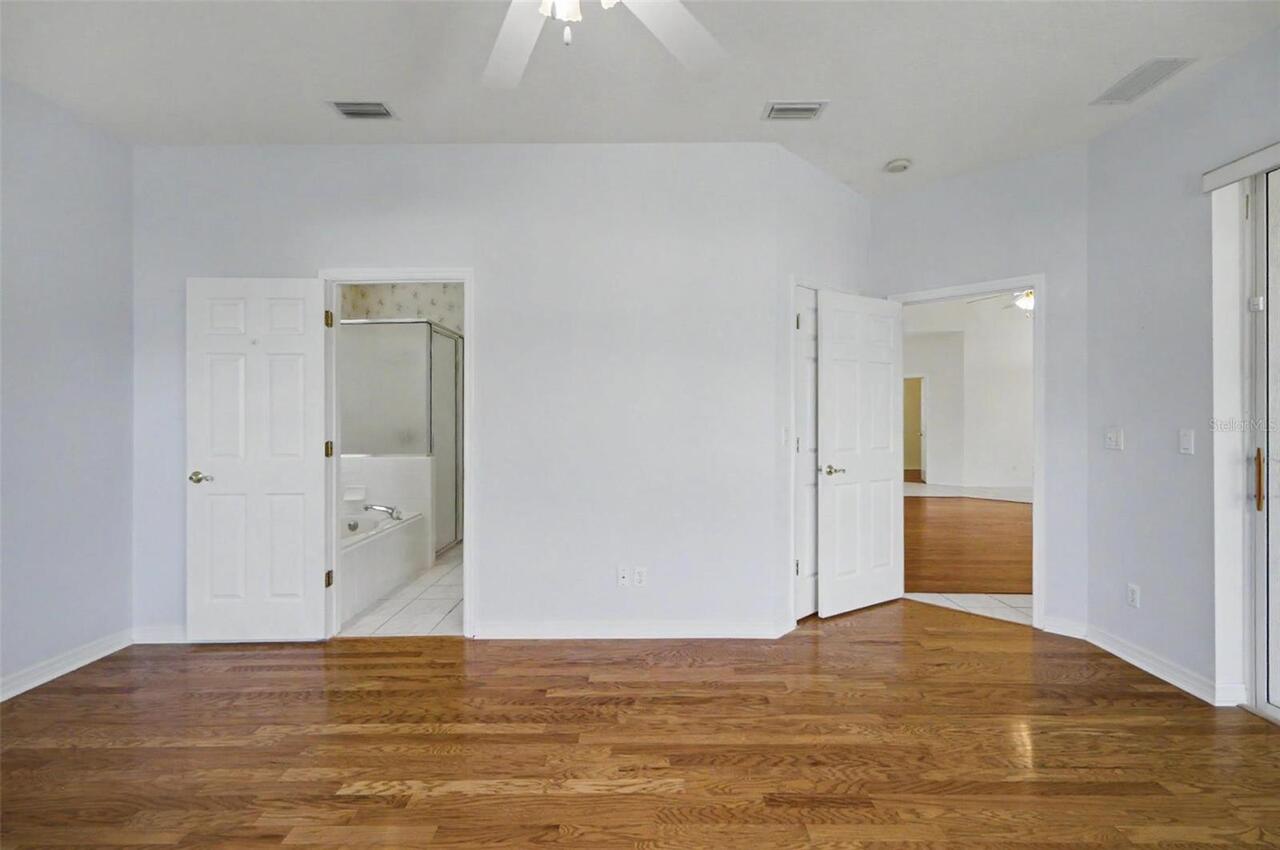 Listing Photo 24