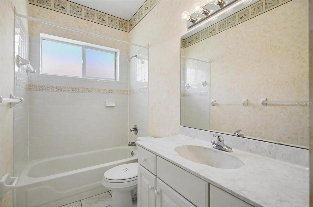 Listing Photo 38