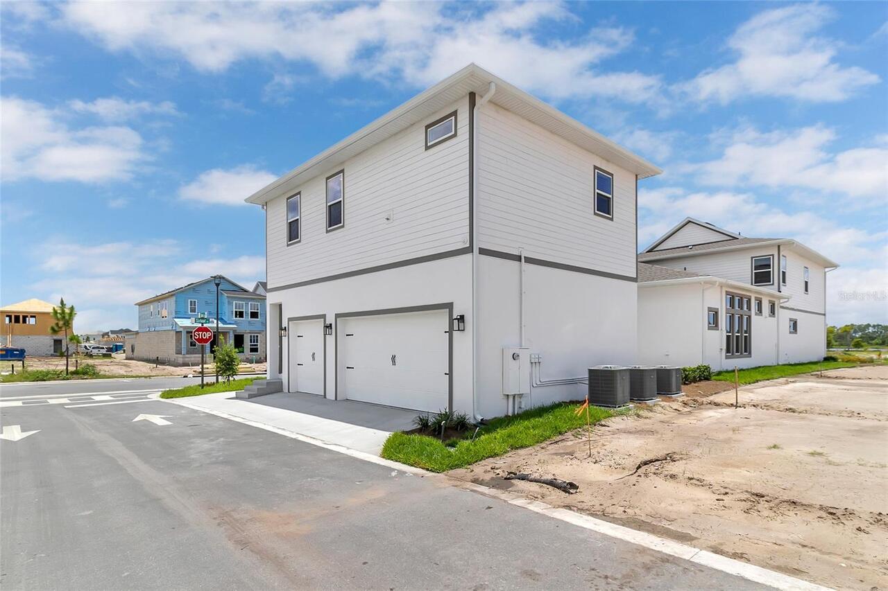 1BR, Residential Lease, 1BA, $2,300
Read More