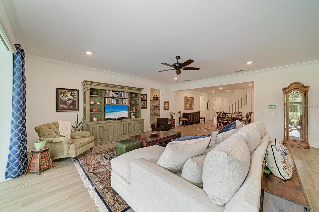 Listing Photo 13