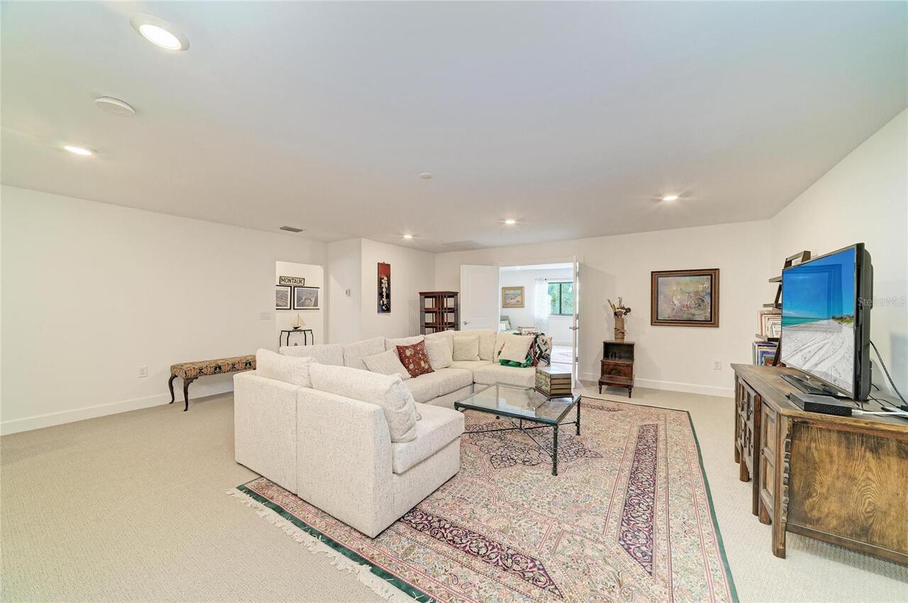 Listing Photo 42