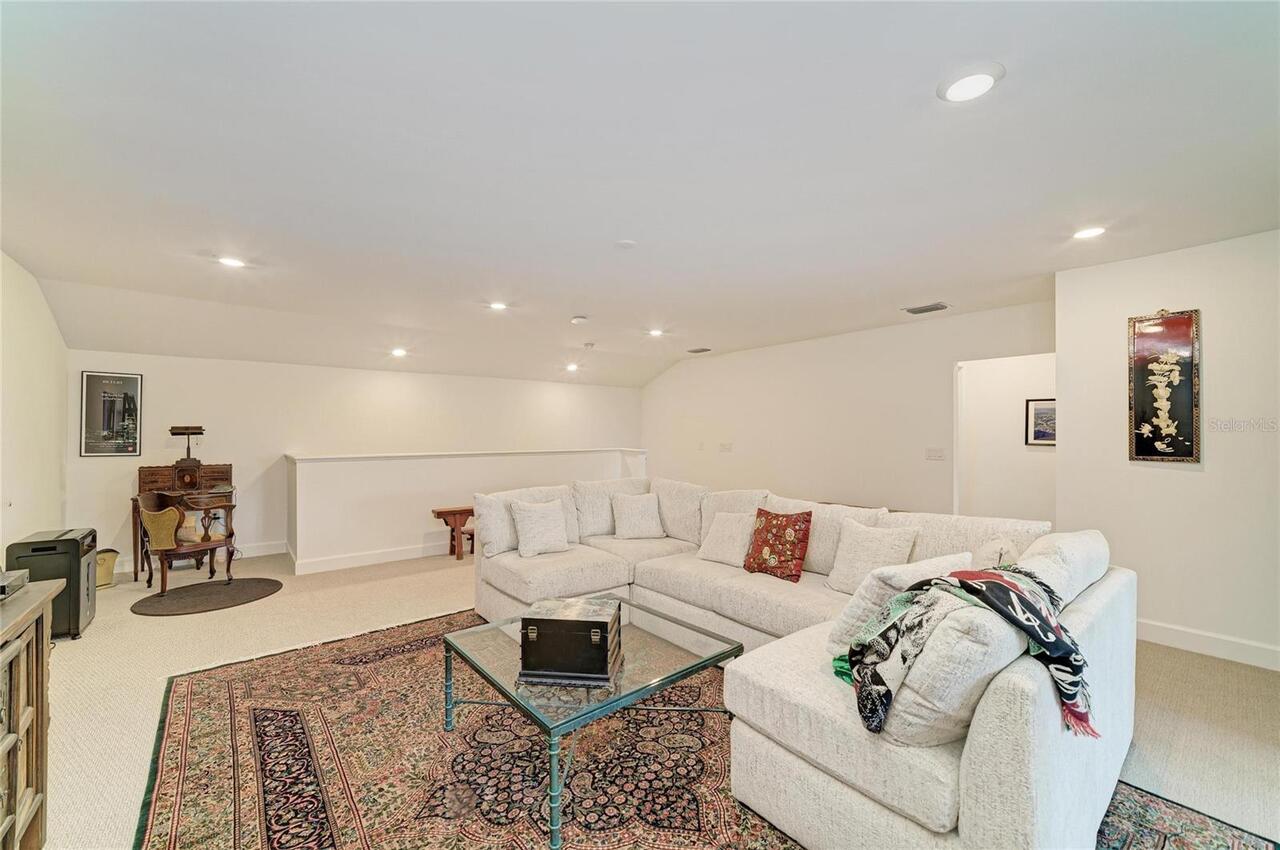 Listing Photo 43