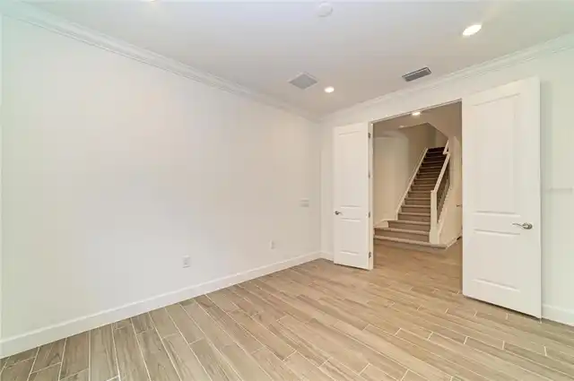 Listing Photo 26