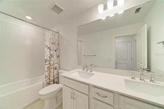 Listing Photo 35