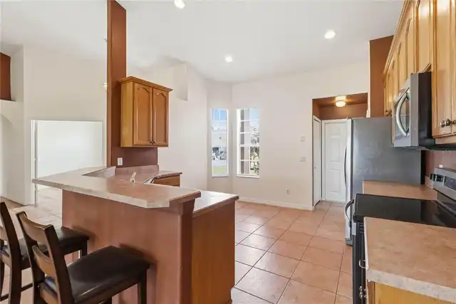 Listing Photo 16
