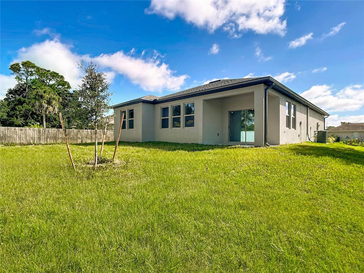 Listing Photo 7