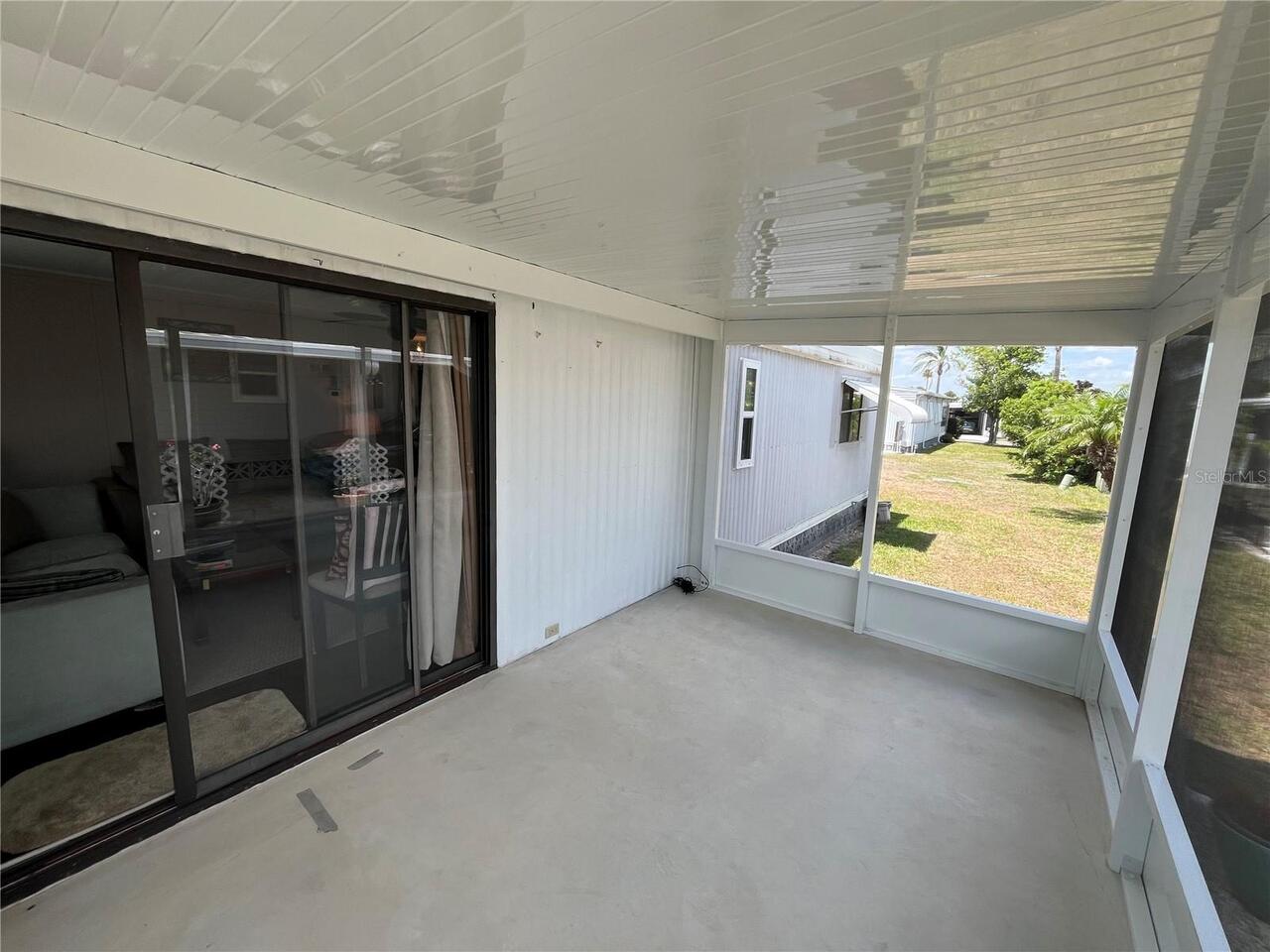 Listing Photo 10