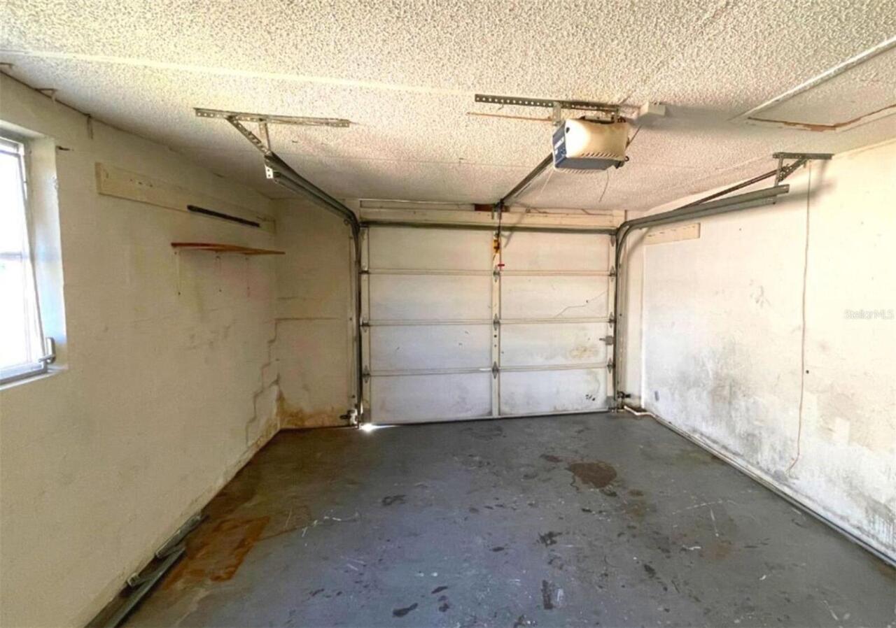 Listing Photo 11