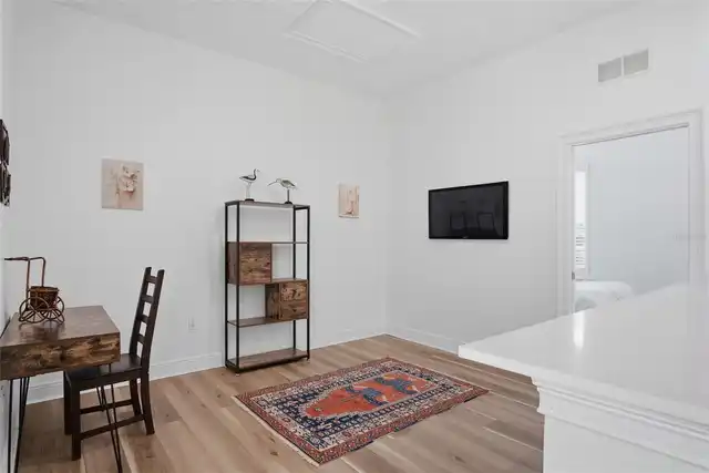 Listing Photo 37