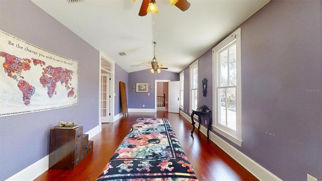 Listing Photo 7