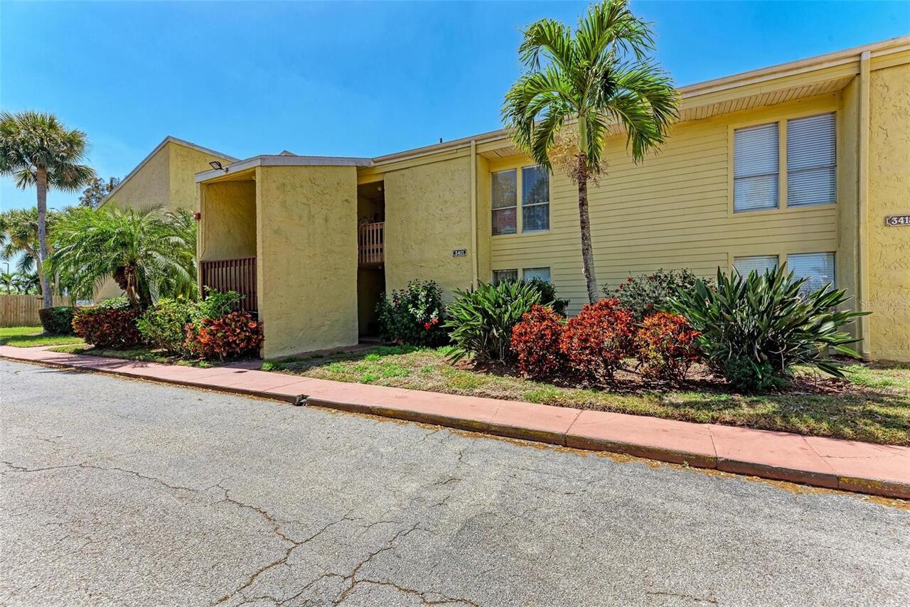 Listing Photo 8