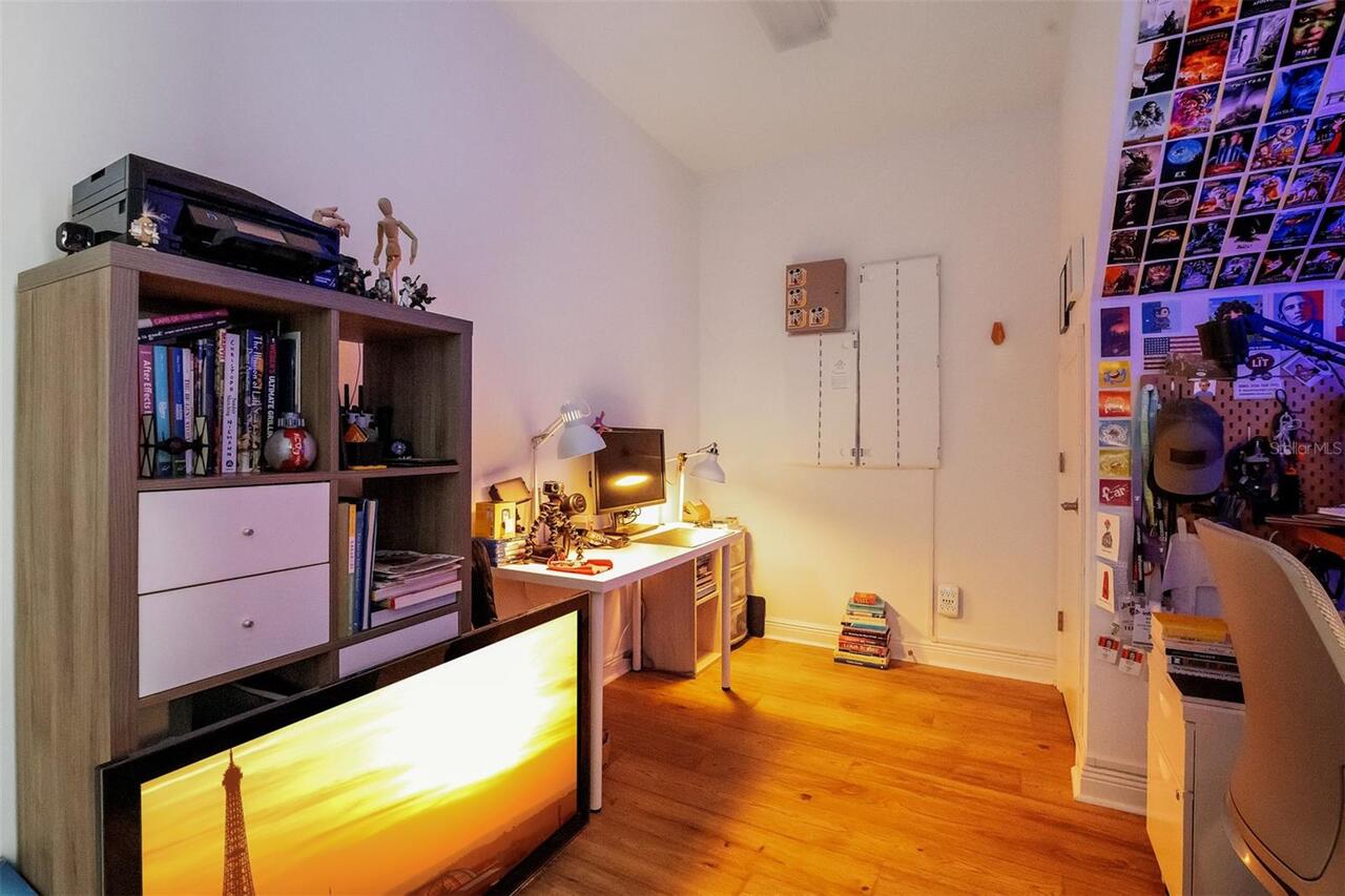 Listing Photo 17