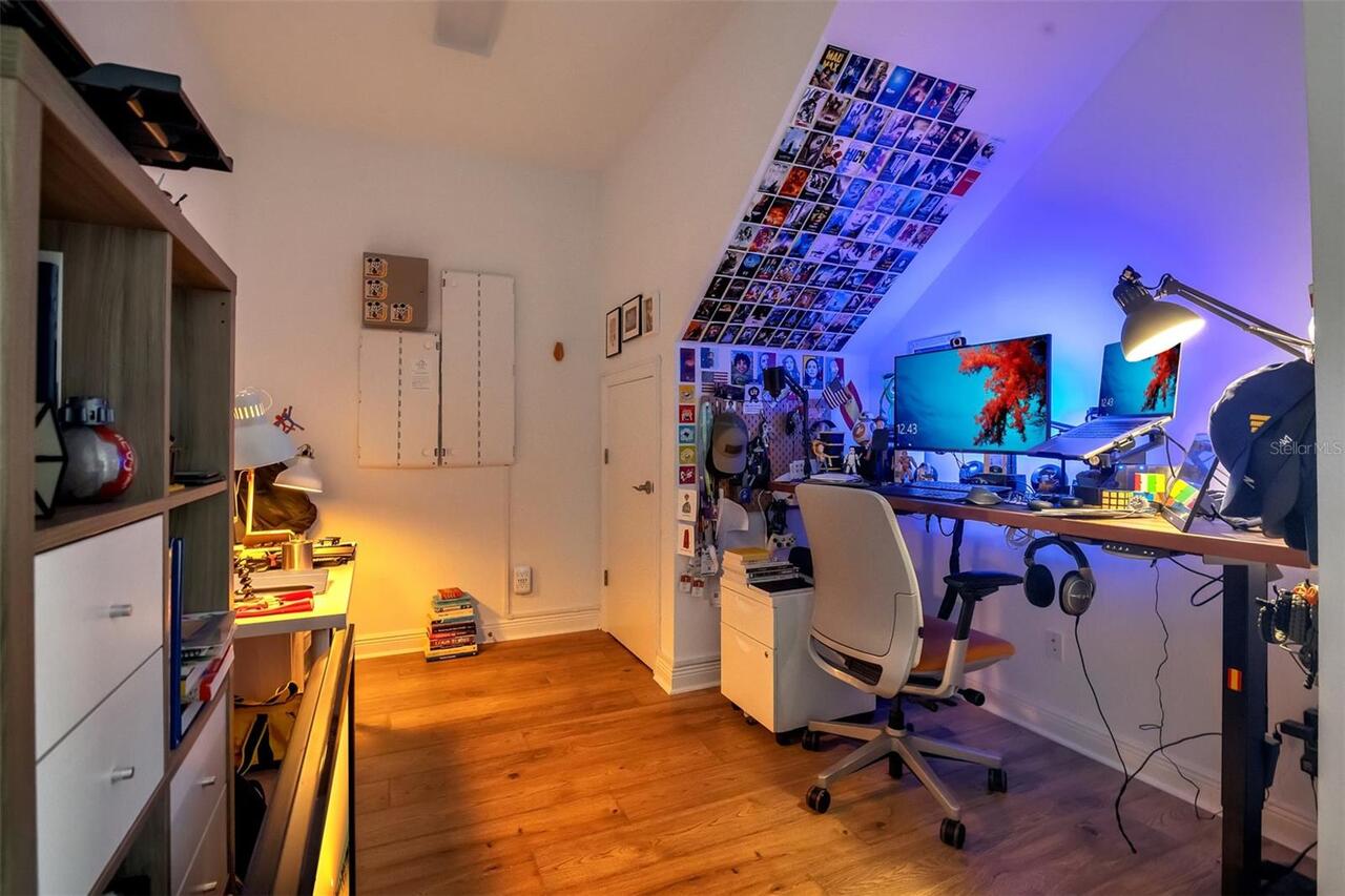Listing Photo 18